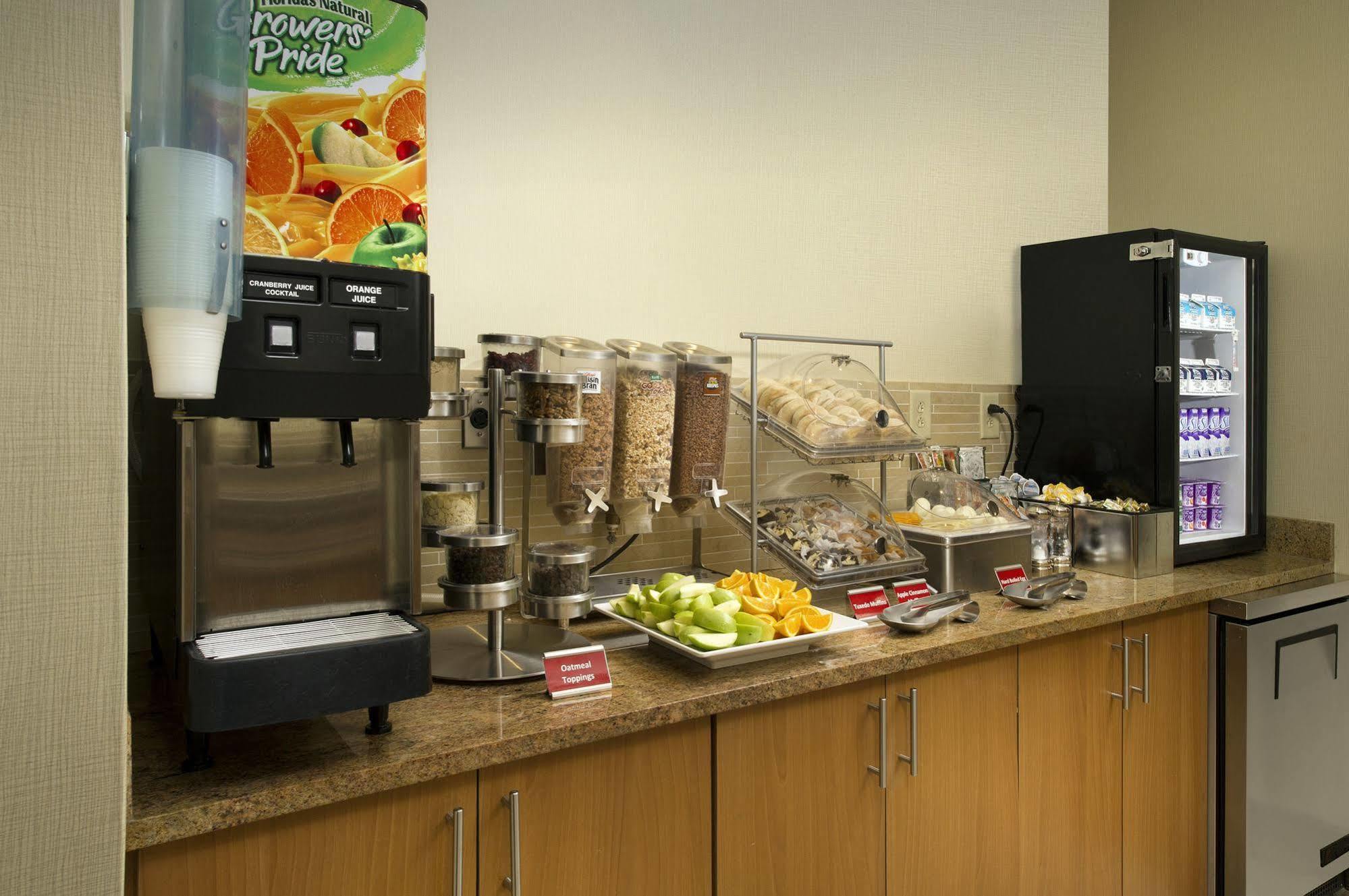 Towneplace Suites By Marriott Lexington Park Patuxent River Naval Air Station Экстерьер фото